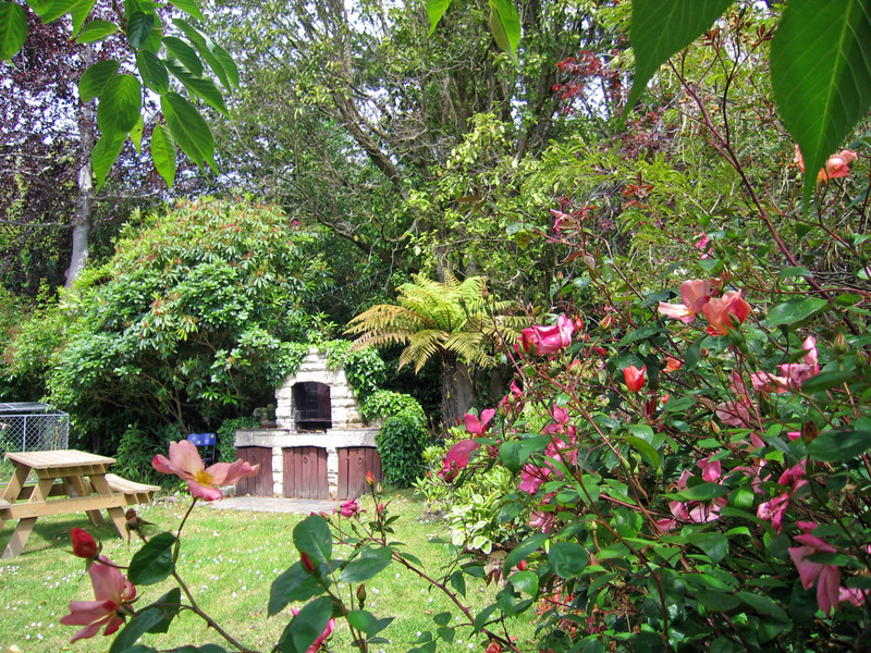 Garden Fire Place & BBQ